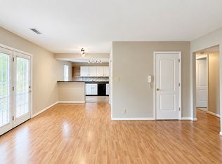 1223 Villa Ln Unit D, Charlottesville, VA 22903