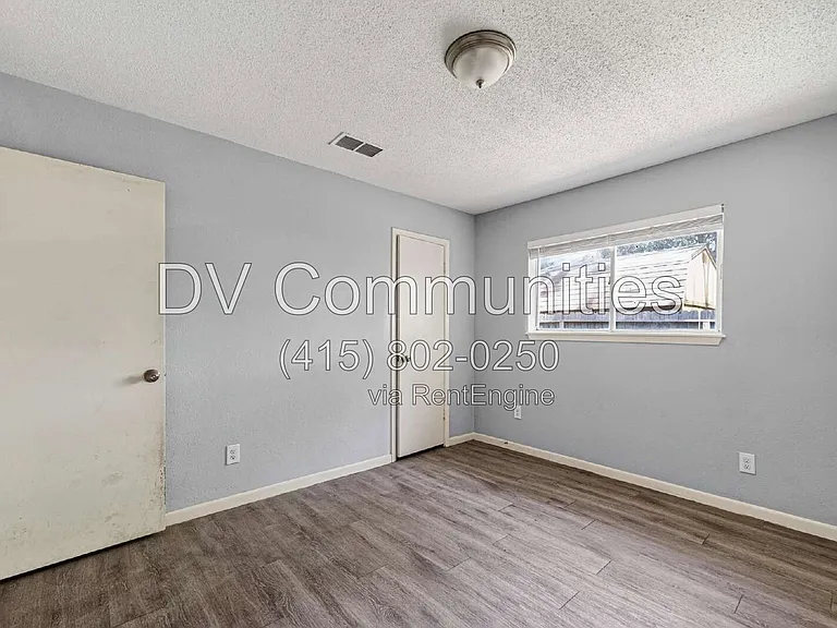 16835 S Lighthouse Dr — Photo 16