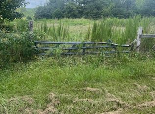 203 Kennedy Rd, Eagle Springs, NC 27242