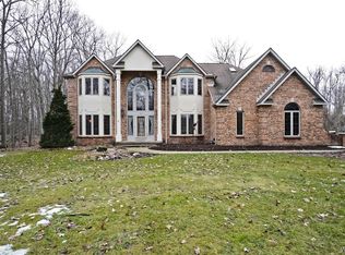 140 Jackman Ln, Elma, NY 14059