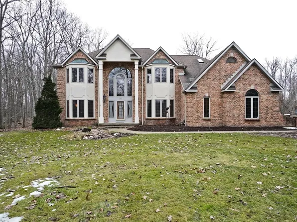 140 Jackman Ln, Elma, NY 14059