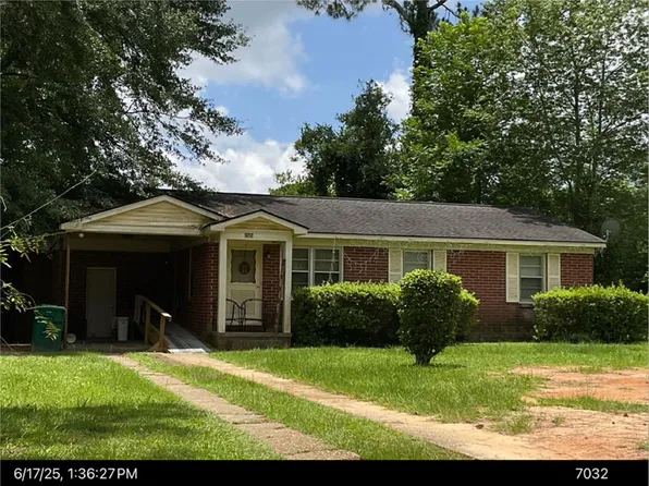 205 Cannon Ave, Albany, GA 31705