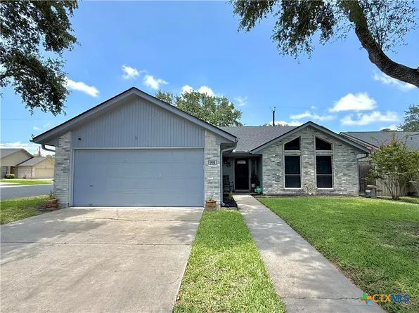 901 Taos Dr, Victoria, TX 77904