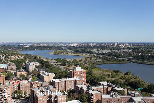 Rented by Terrace Sotheby's International Realty | media 1