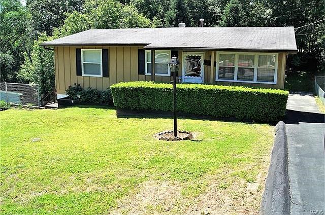 1st image of 58 Boyd Ave