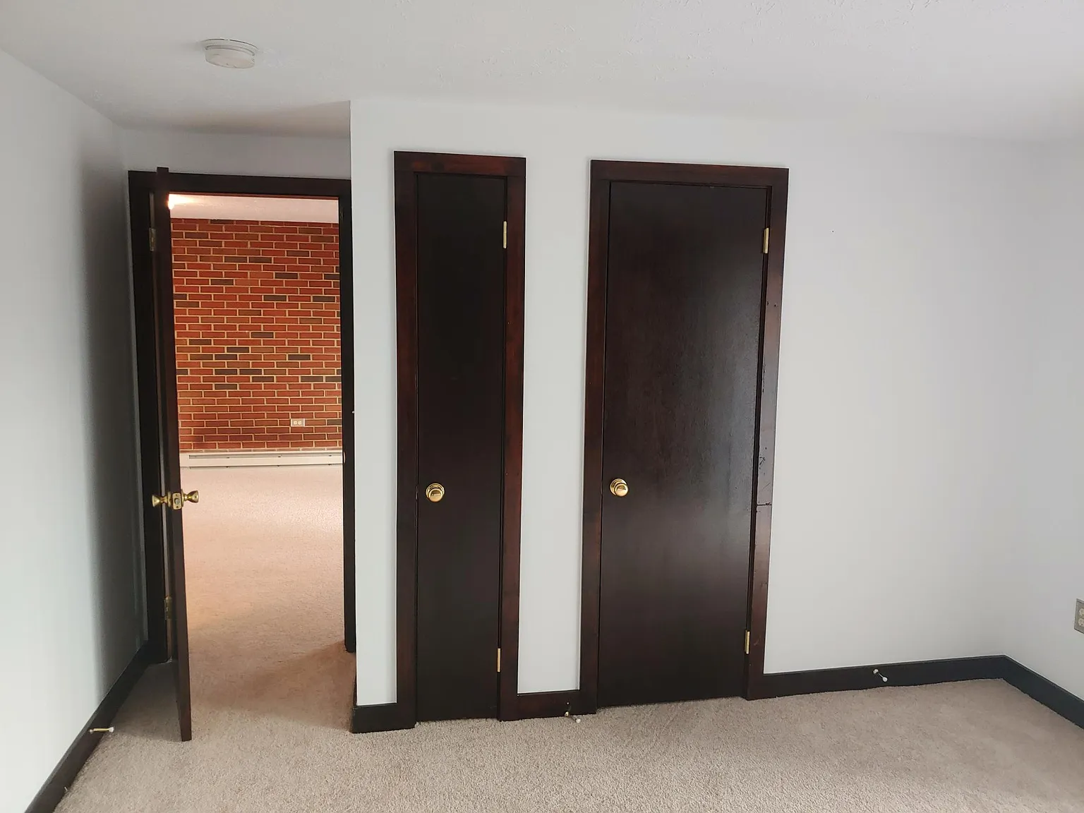 1 bed, 560 sqft, $975 — Photo 2