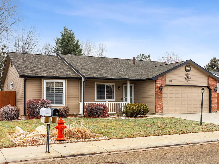 2182 E Clarene St — Photo 29