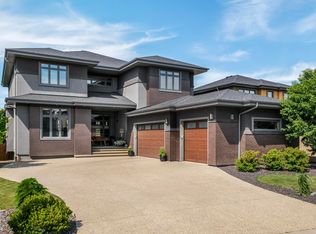 699 Howatt Dr SW, Edmonton, AB T6W3K3