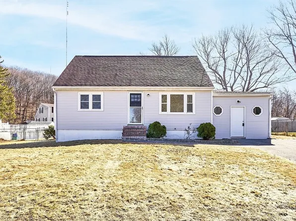 128 Warrenton Rd, Haverhill, MA 01832