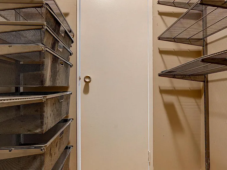 1900 Lyttonsville Rd #211 — Photo 9