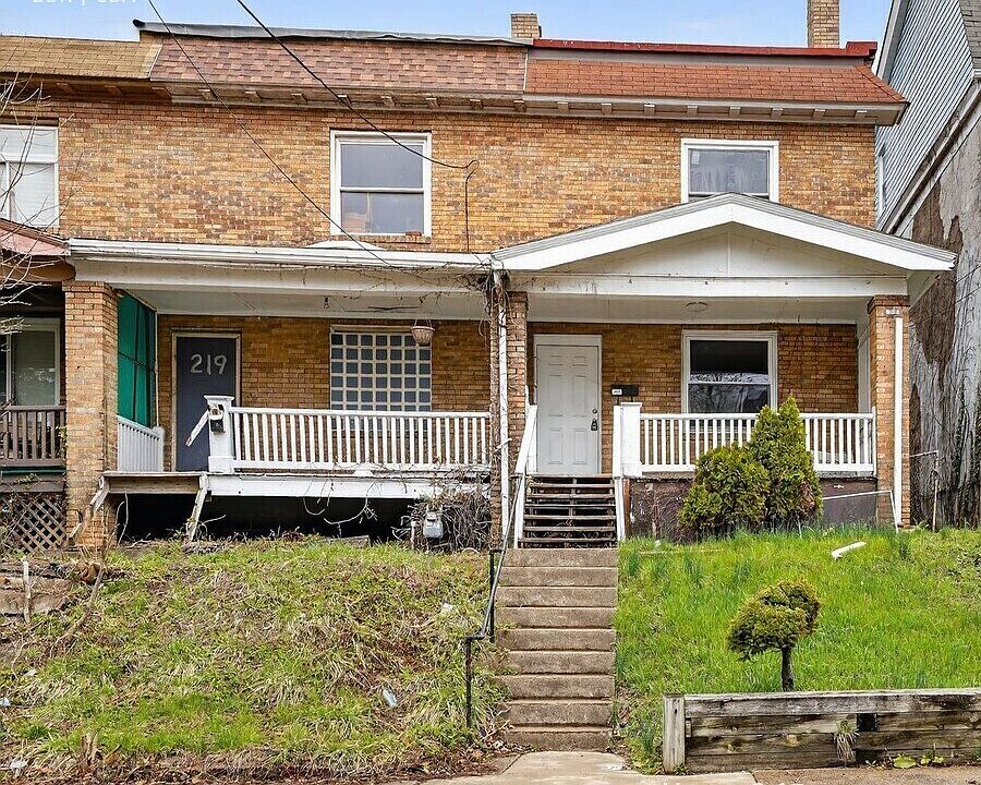 1st image of 217 Reifert St