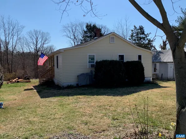 25 Geer Ln, Brightwood, VA 22715