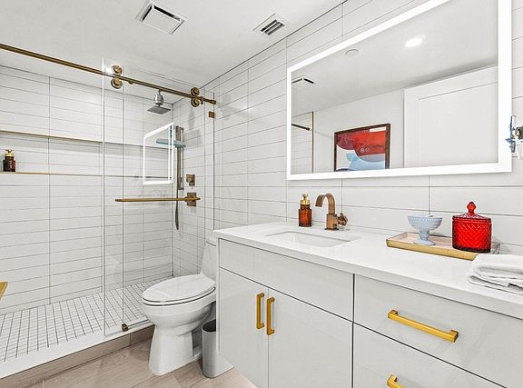 5th image of 3912 S Ocean Blvd APT 704