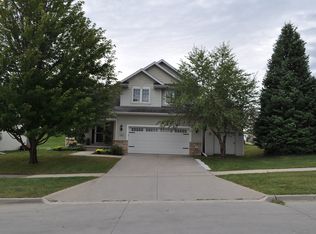 1501 E 1st Ave, Indianola, IA 50125