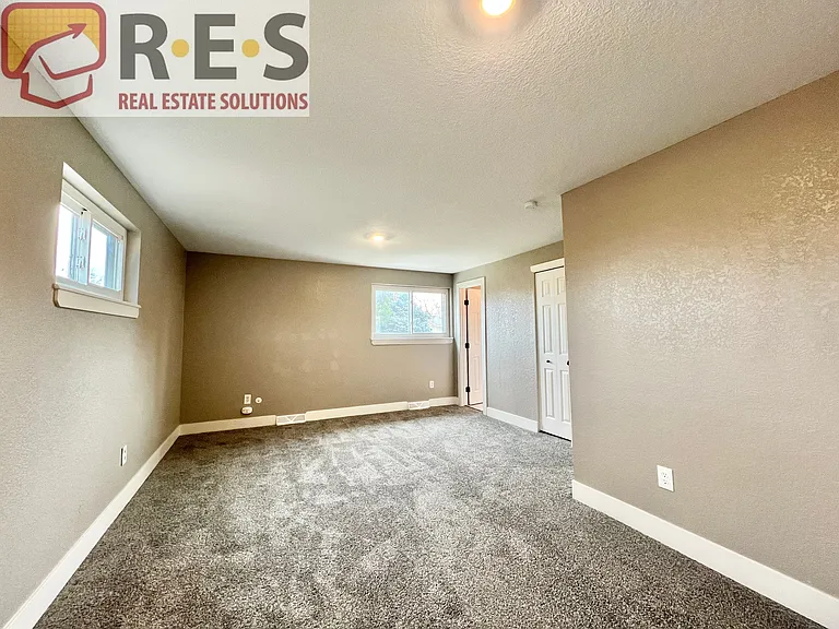 3178 S Dayton Ct — Photo 21
