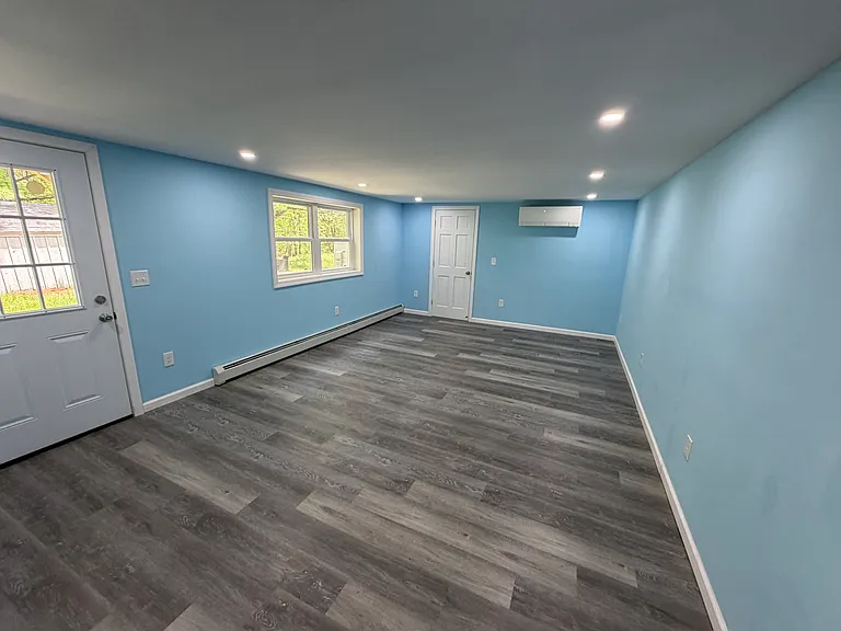 1342B Intervale Rd #B — Photo 6