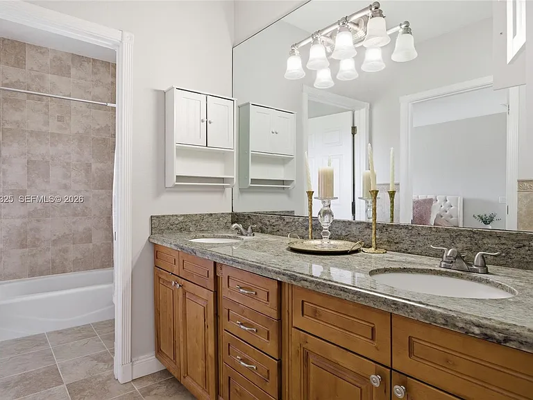 20401 SW 48th Pl — Photo 28