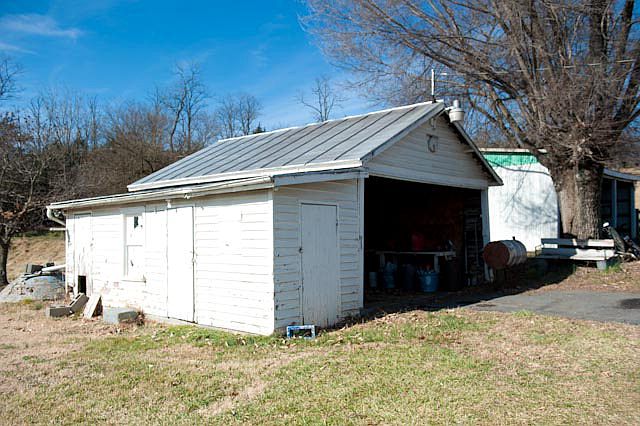 2nd image of 3410 Osceola Springs Rd