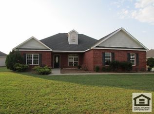 108 Elizabeth Dr, Byron, GA 31008