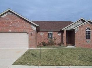 743 E Gallup Hill Rd #R, Nixa, MO 65714