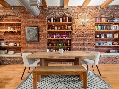 21 Wormwood St UNIT 302, Boston, MA, 02210