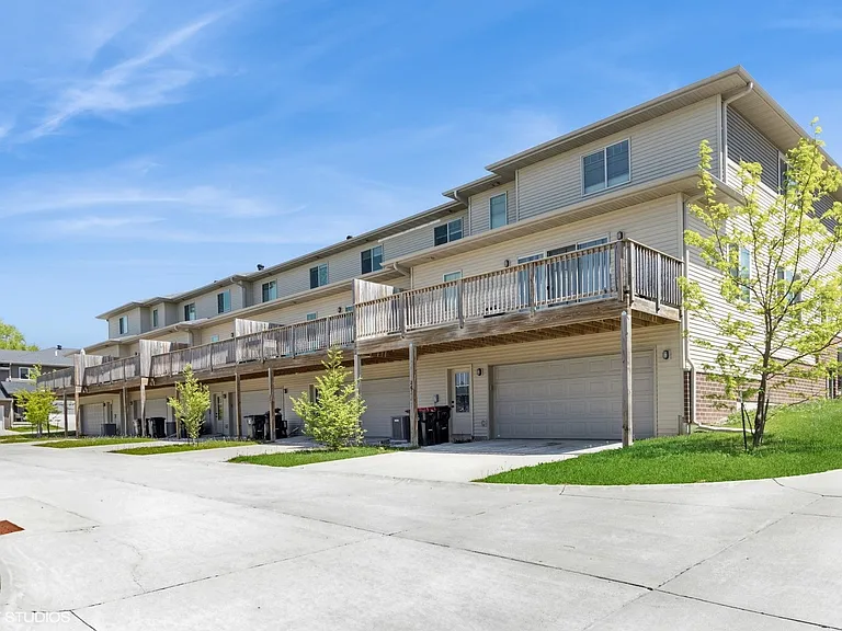 Rollins Pass Condominiums — Photo 53