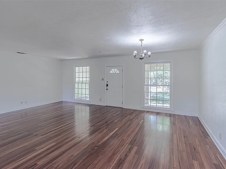 1202 Norwood Rd — Photo 13