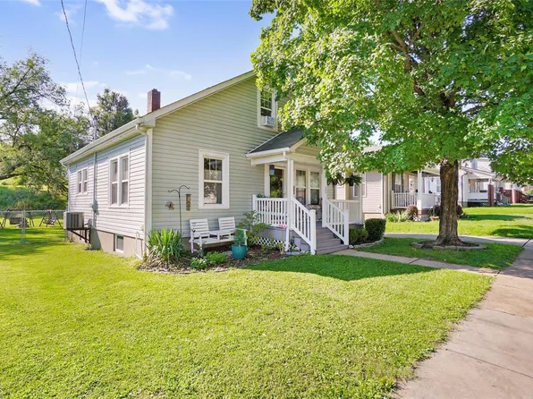 308 Burnside St, Washington, MO 63090