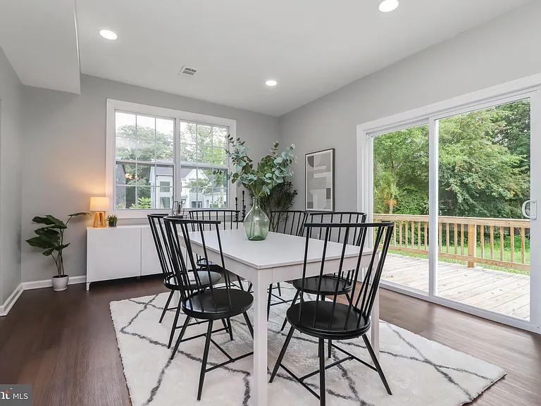 6621 Hallwood Ave — Photo 22