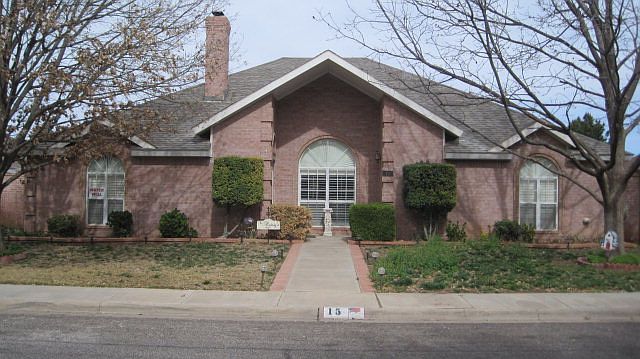 1st image of 15 Emerald Forest Dr