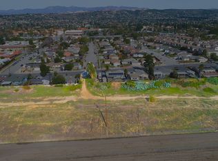 Barcelona St, Camarillo, CA 93010