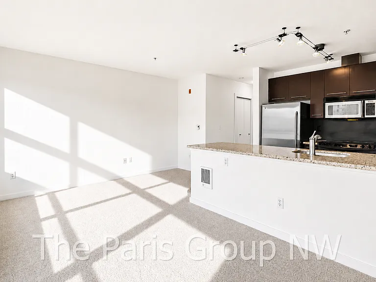 1420 E Pine St #E706 — Photo 21