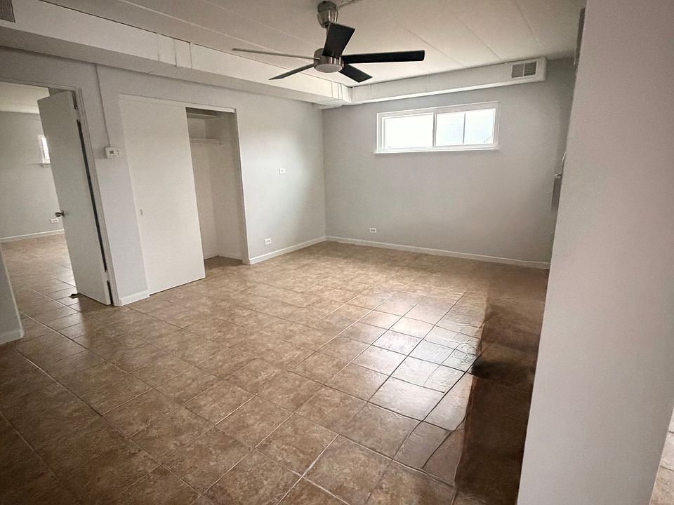 1st image of 8601 W Cermak Rd #2