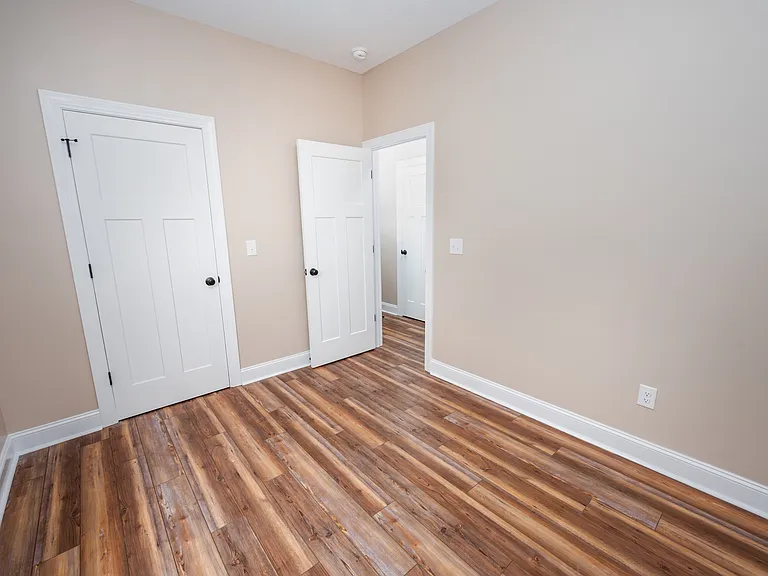 128 Macdonald Blvd — Photo 10