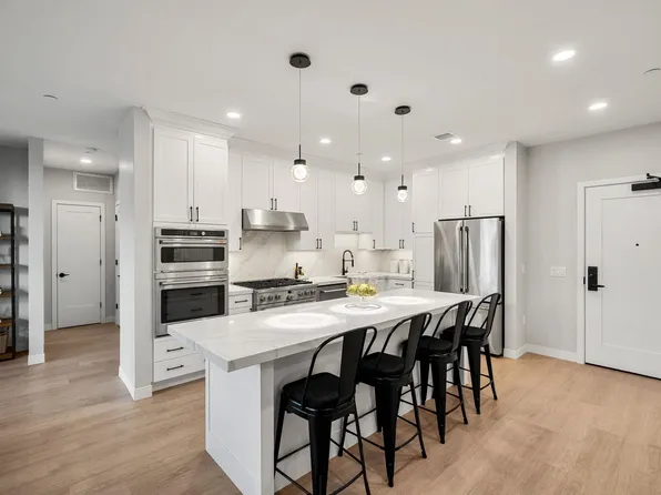 18 Artisan Drive #505, Salem, NH 03079