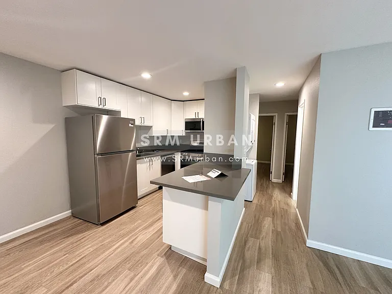 3362 C St #3 — Photo 4
