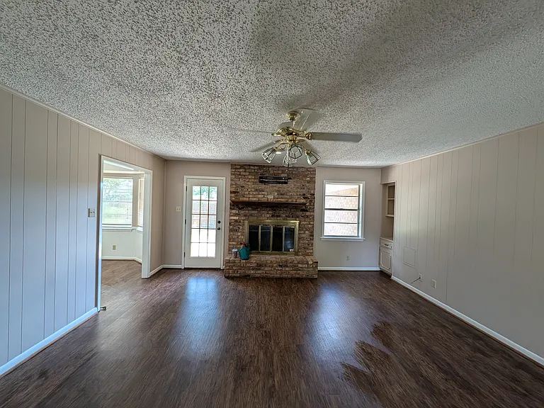 403 W Heritage Dr — Photo 61