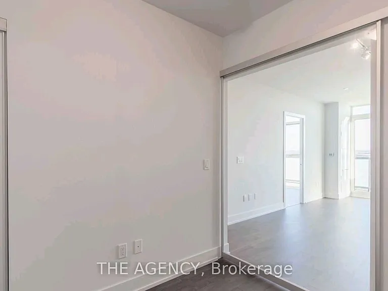 2550 Simcoe St N #1709 — Photo 17