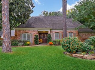 5302 Three Oaks Cir, Houston, TX 77069