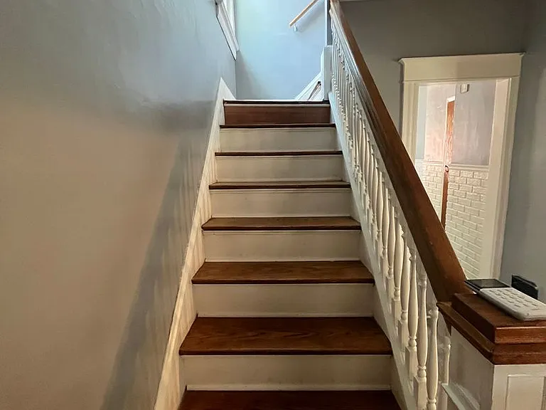 18 Robin St — Photo 12