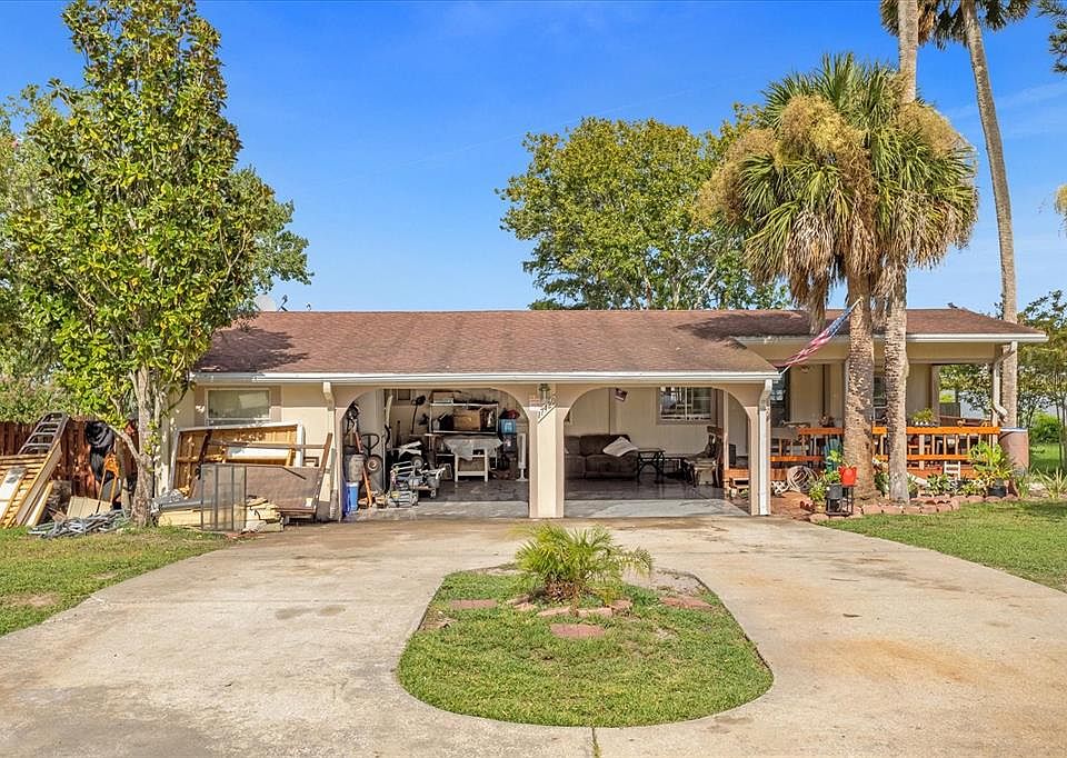 1st image of 17420 PALM DRIVE
