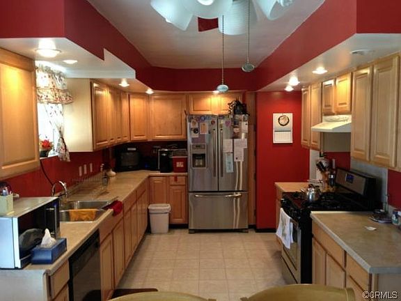 2nd image of 1912 W 147th St