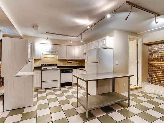 4th image of 1210 E Colfax Ave Suite 102