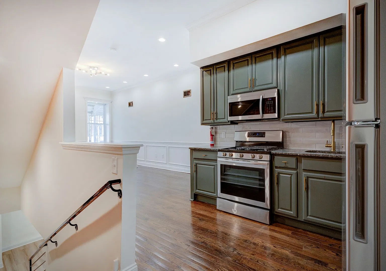 3218 W Norris Street — Photo 3