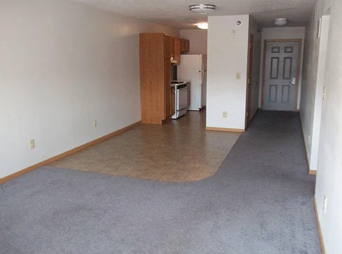 100 Surfwood Dr