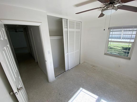 2nd bedroom closet