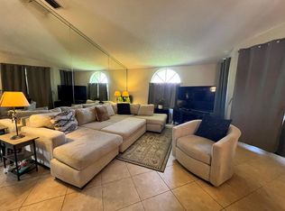 5258 Europa Dr APT F, Boynton Beach, FL 33437