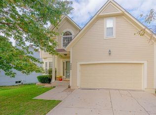 5008 Payne St, Shawnee, KS 66226