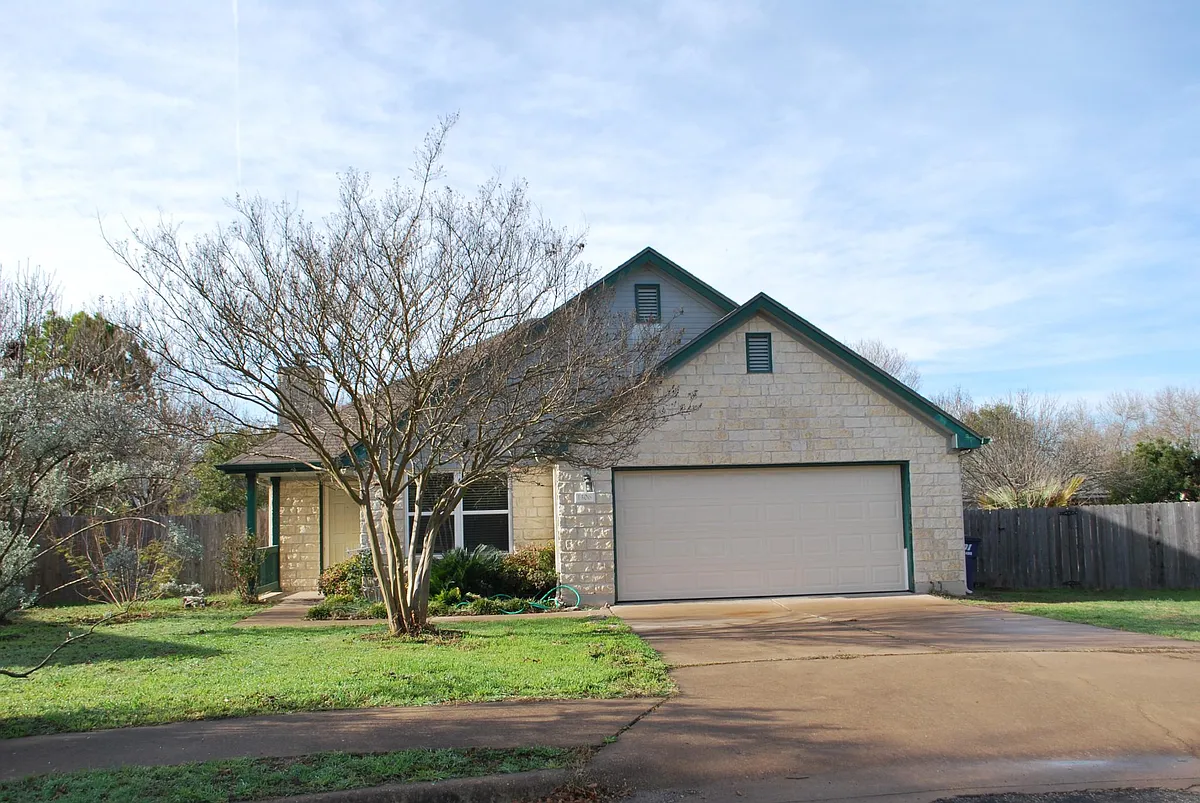 Building Photo - 1306 Cimarron Cv
