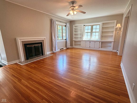 3rd image of 2224 Lafayette Ave